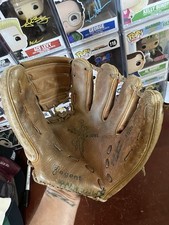 Flawed Vintage Regent Baseball Glove BG41