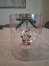 Disney Store Mickey Minnie Mouse Caroling 201...