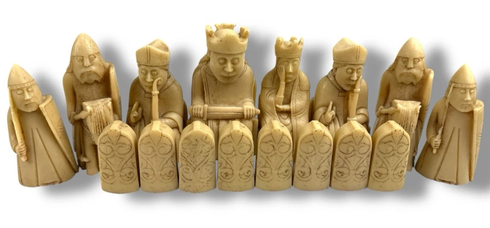 Juego de ajedrez completo Lewis Chessmen BMPL Museo Británico tamaño completo Harry Potter Foto 2 de 4