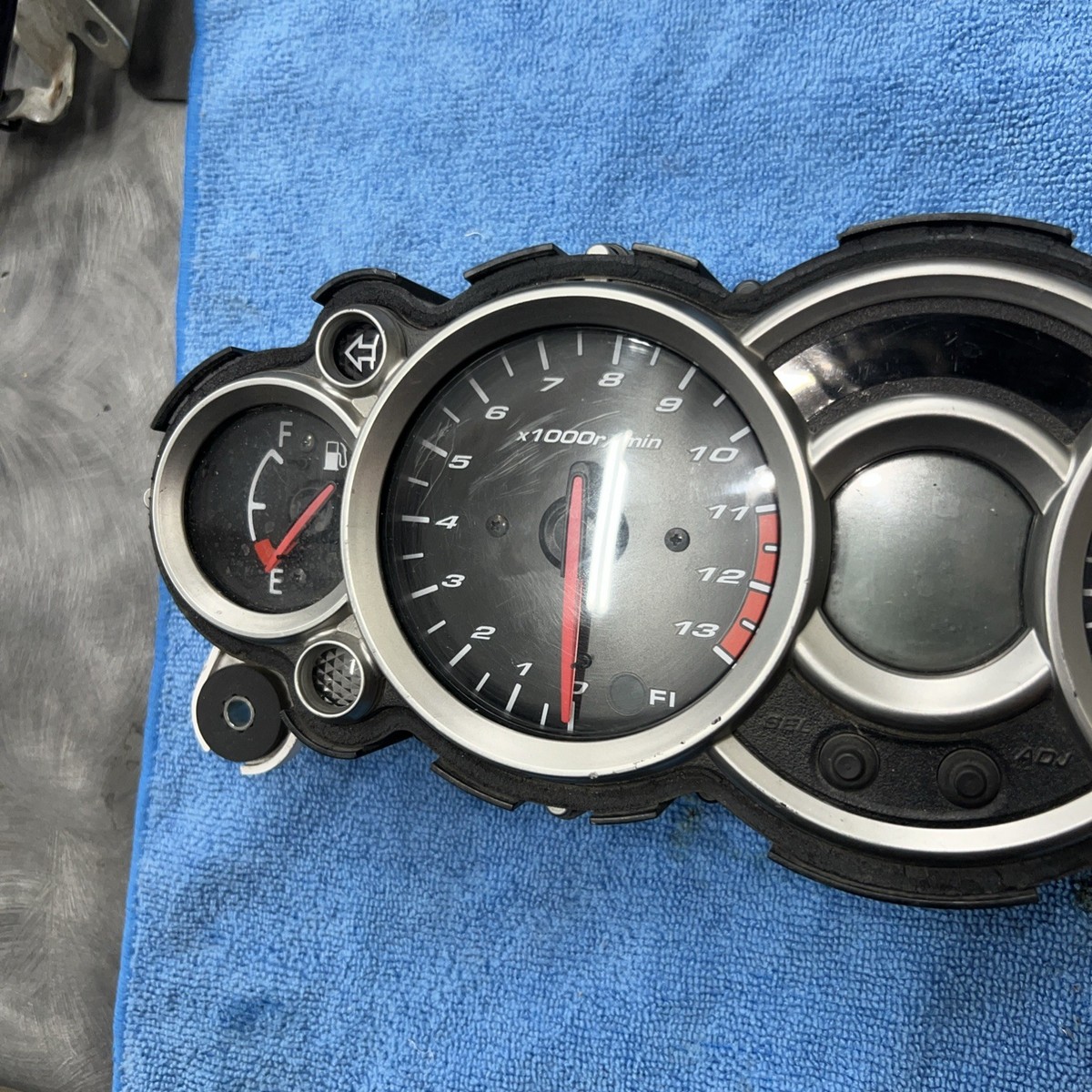 08-20 Suzuki Hayabusa GSXR 1300 Instrument Gauge Cluster Speedo