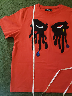 Roku Studio T-Shirt Men Size 2XL (XL?) Embroidered Tear Drop Eyes