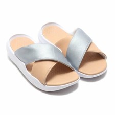 nike benassi future