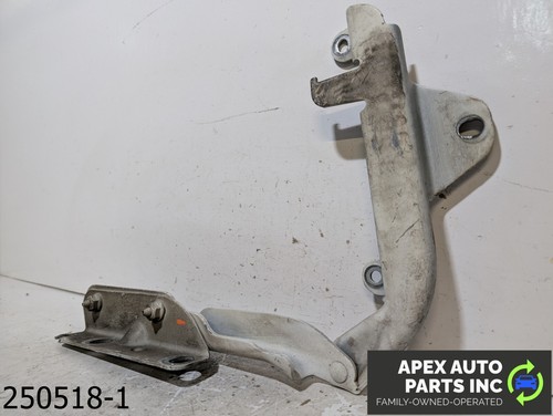 OEM 1993-1997 Pontiac Firebird 5.7L LH Driver Hood Hinge W/ Fender Support - Picture 2 of 8