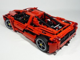 LEGO RACERS / TECHNIC 8653: Enzo Ferrari 1:10