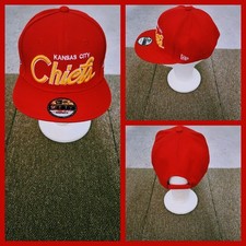 KANSAS CITY CHIEFS NFL FOOTBALL SNAPBACK HAT.