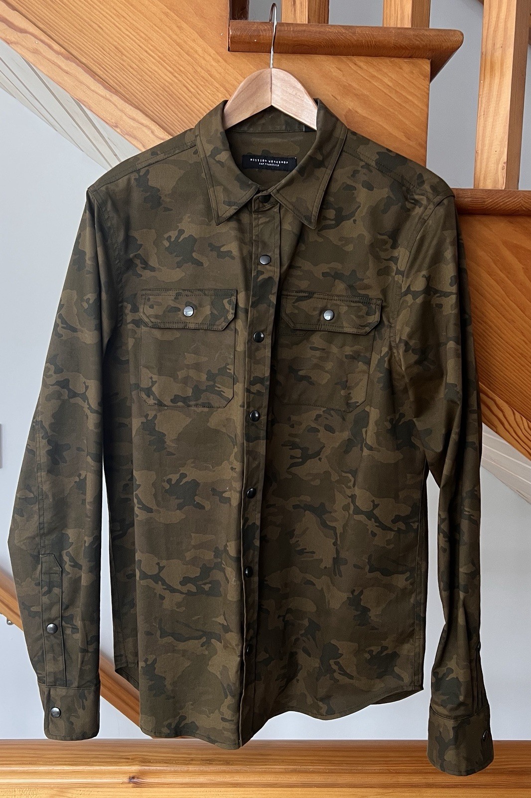 Mission Workshop Men’s Large Button Up Sansom Shi… - image 1