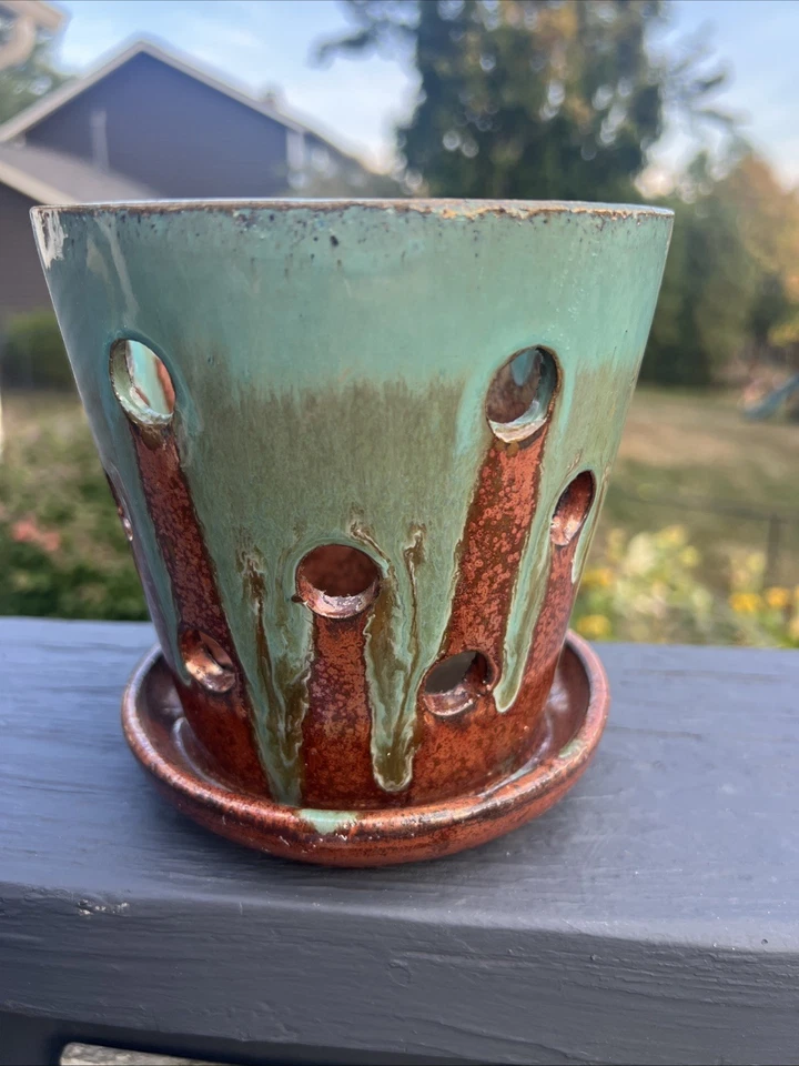 Maceta para orquídeas con esmalte, platillo con agujeros verde cobre Foto 4 de 4