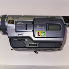 Sony DCR-TRV330 Digital8 Camera Camcorder Won t Power On Body Is MINT W/ Batt