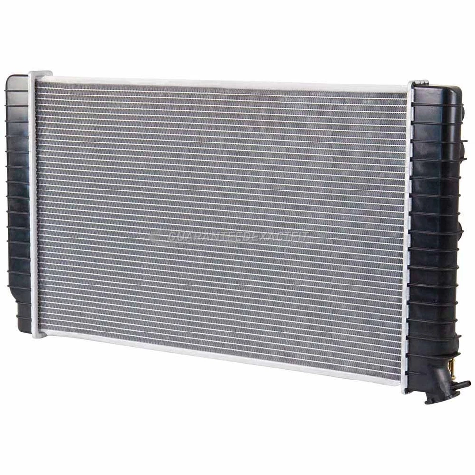 Radiador para Chevrolet G10 G20 G30 P20 P30 1988 1989 Foto 2 de 2