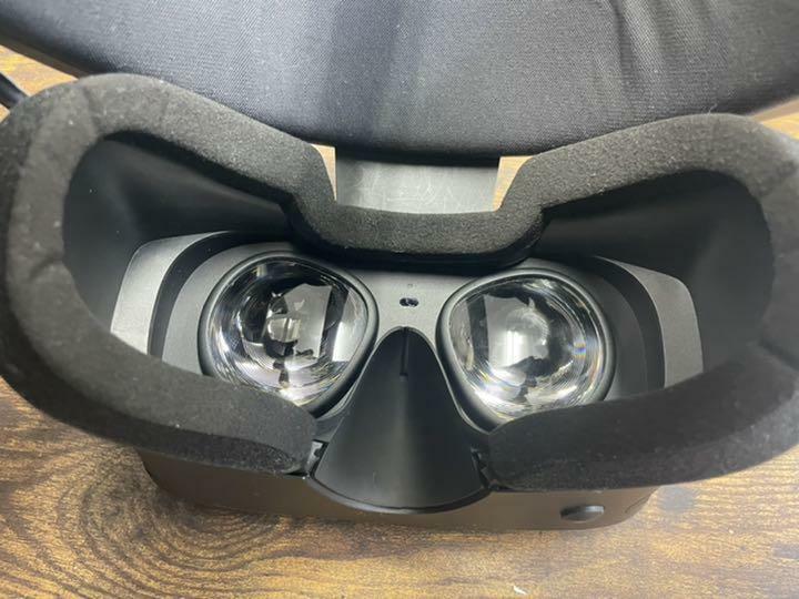 Oculus Rift S PC Powered VR Gaming Headset Japan Import