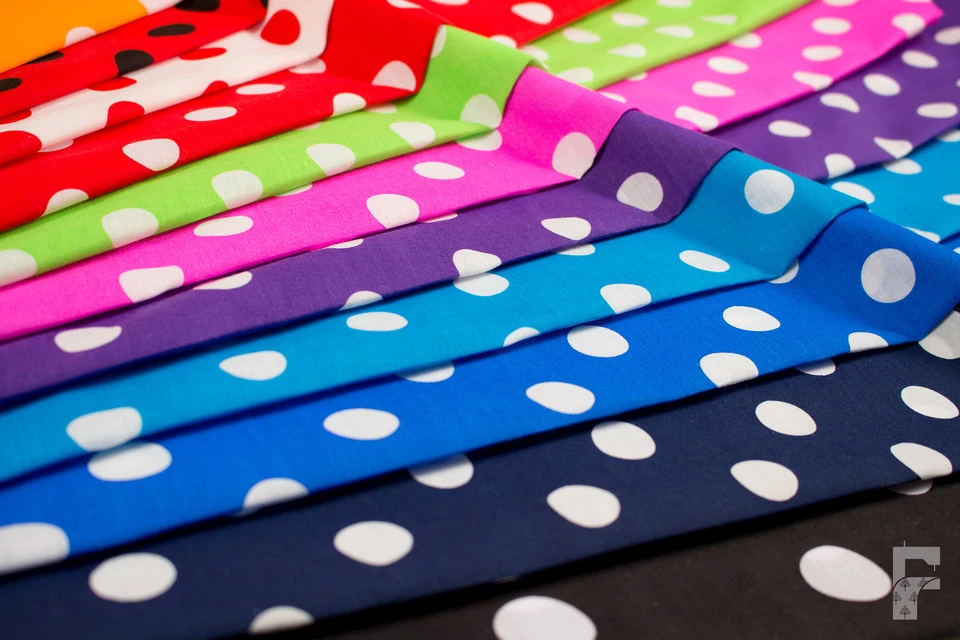 À Pois - 25 MM Taches Sur Imprimé Tissu Poly Coton - Largeur 114 CM - Photo 1/1