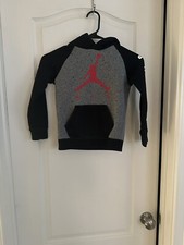 Boys Air Jordan Hoodie Size S
