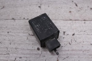 Benzinpumpenrelais Relais Magnetschalter Kraftstoffpumpe Honda CB 500 PC26 94-96