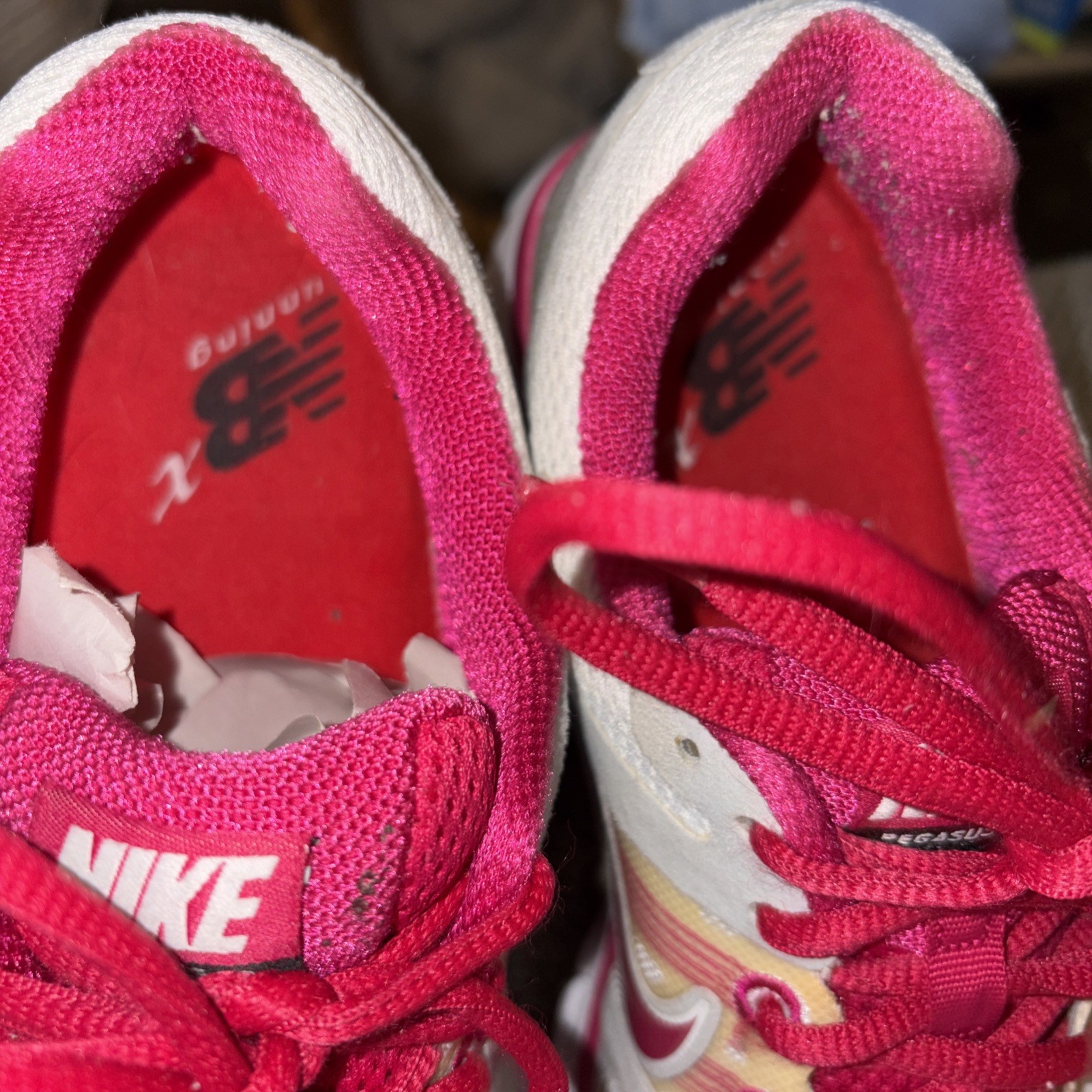 Nike Women's Air Pegasus 28 Hot Pink White Gray Running Shoe / Sz 8 thumbnail 5