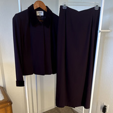 Kasper A.S.L. Women's eggplant 2-Piece Skirt Suit Set Size 8 Lined 3-Button
