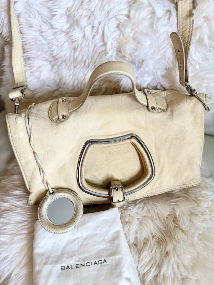 Bolso de Mano y Hombro Balenciaga Cuero Beige Claro Vintage Foto 3 de 4
