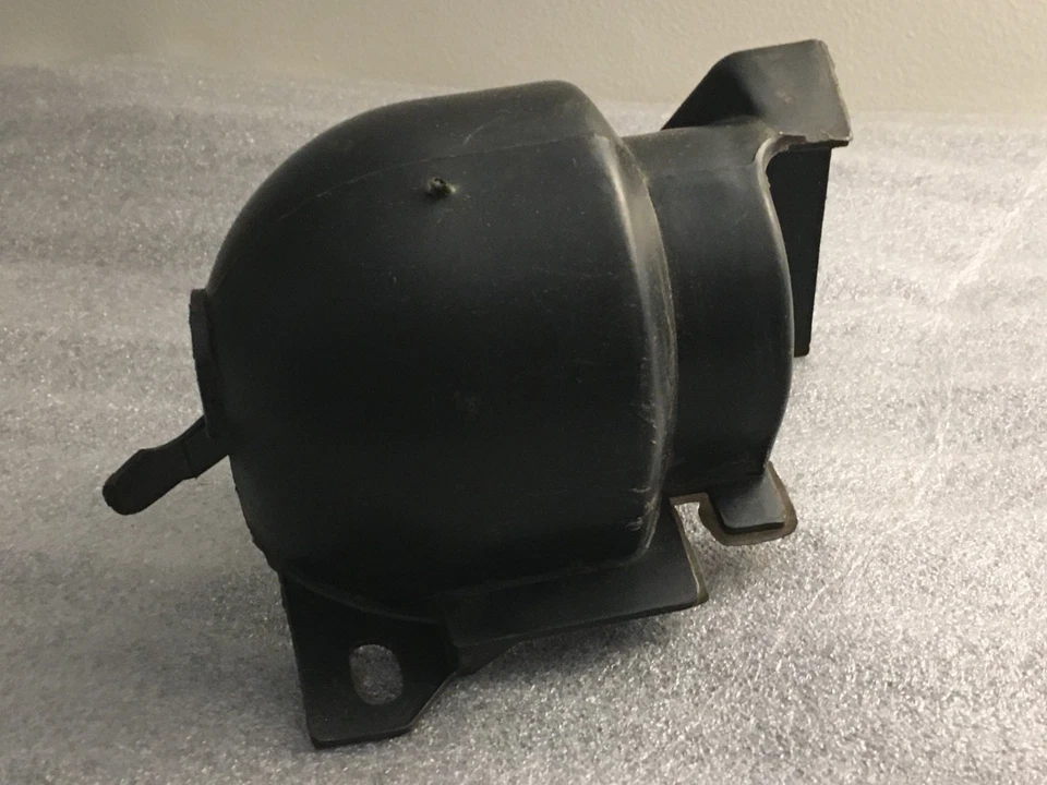 Nuevo de Lote Antiguo 1971 1973-1974 Chevy Pass Oldsmobile 98 88 Engranaje de Dirección Acoplamiento Protector Foto 3 de 4