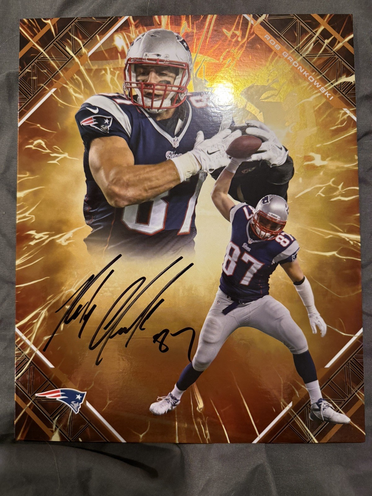 Rob Gronkowski Autographed Signed New England Patriots 2025 Fanatics Emanate Under Wraps Orange SP/25 Patriots 