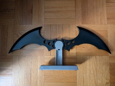 Batman Arkham Asylum Collector's Edition Batarang Statue | eBay