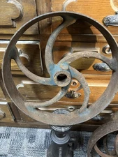 12.5 X 2.25 x 1 1/8" FLAT BELT PULLEY LINE SHAFT HIT MISS ENGINE cast iron steam