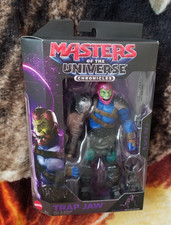 2026 Masters of The Universe Chronicles Deluxe Edition Trap Jaw Action Figure