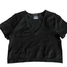 Wild Fable Women's Black Short Sleeve V-Neck Ribbed T-Shirt - Size XL - NWT