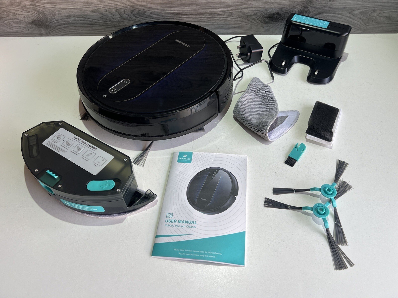 Deenkee D30 Smart Robot Vacuum Cleaner, 2000Pa Suction, with 4 in 1 Mop