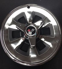 1965 Corvette Wheel Covershubcaps Wspinners -set Of 4- New W Minor Blemishes