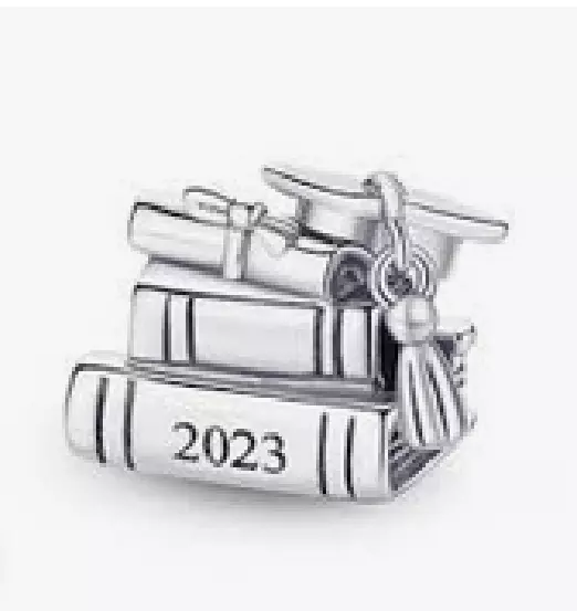 Pandora grad shop charm