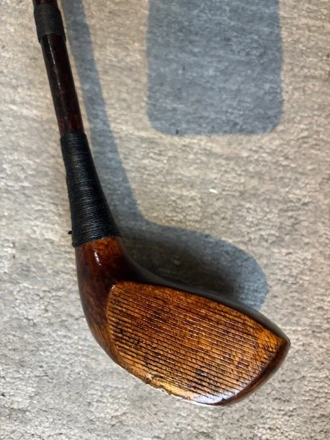 Left Hand The Wilsonian large head, deep face Brassie hickory shaft golf club - Image 2 of 4