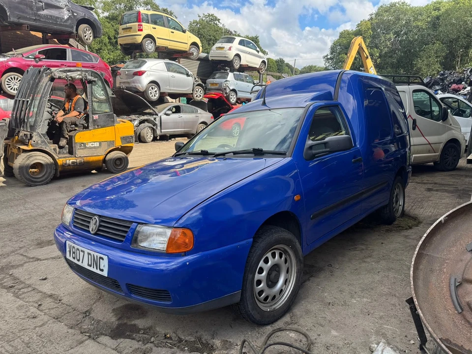 Volkswagen Caddy MK2 Sdi Car Derived Van 1995-2004 Hazard Switch - Image 3 of 4