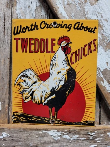 VINTAGE TWEDDLE CHICKS PORCELAIN SIGN FARM CHICKEN LIVESTOCK HATCHERY ROOSTER