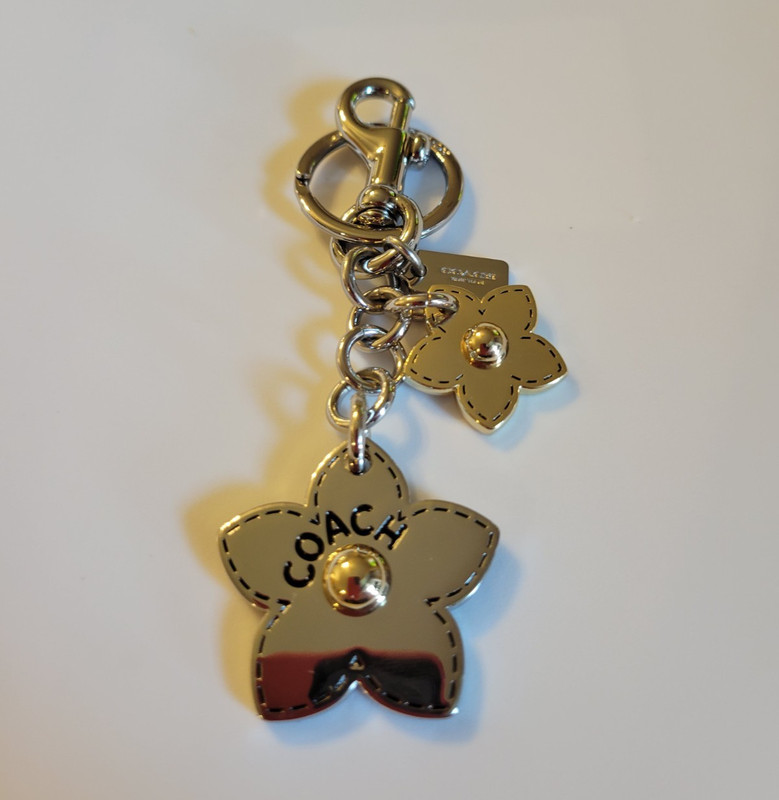 NWOT Coach Floral Logo Flower Metal Detachable Keychain Key Ring Gd/SIL Women