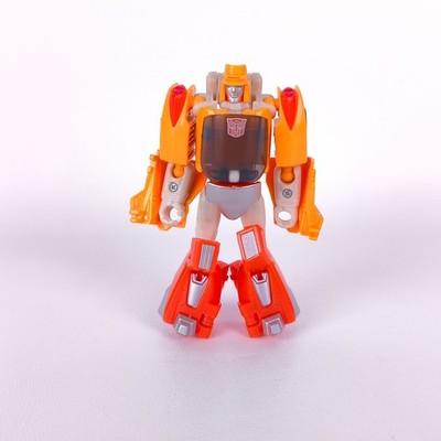 Transformers Autobot Wheelie Complete Titans Return Legends Class