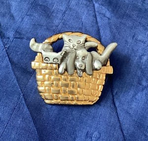 Shields Pewter Cats & Dog in a Golden Basket Brooch Signed 1.25 x 1.25”