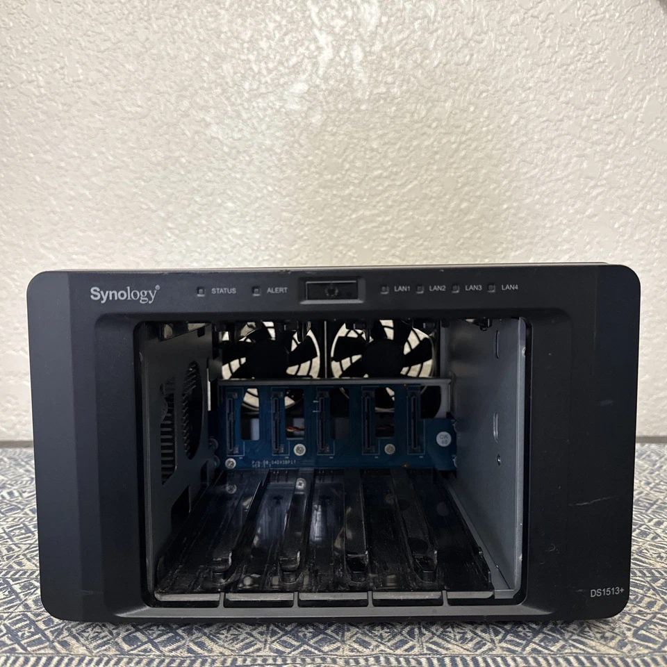 Synology DS1513+ DiskStation 5-Bay NAS Drive Network Attached Storage - Tested - Image 4 of 4