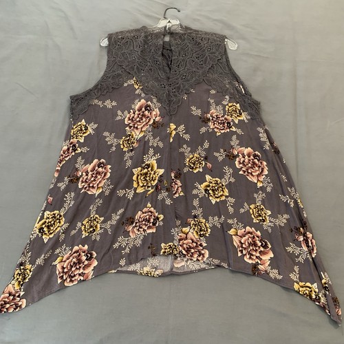 Torrid Lace Tank Top Keyhole Sheer Romantic Floral Boho Woman's 2 Summer Fun - Picture 5 of 7