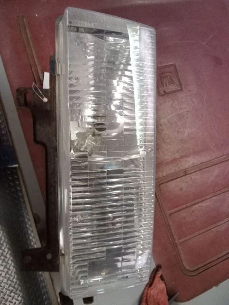 Driver Left Headlight Composite Fits 96-02 EXPRESS 1500 VAN 277088 - Image 2 of 4