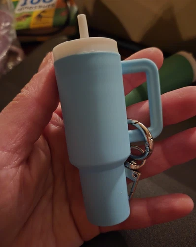 Blue & White Plastic Tumbler Drink Cup Keychain w/ Straw, Detachable Keyring