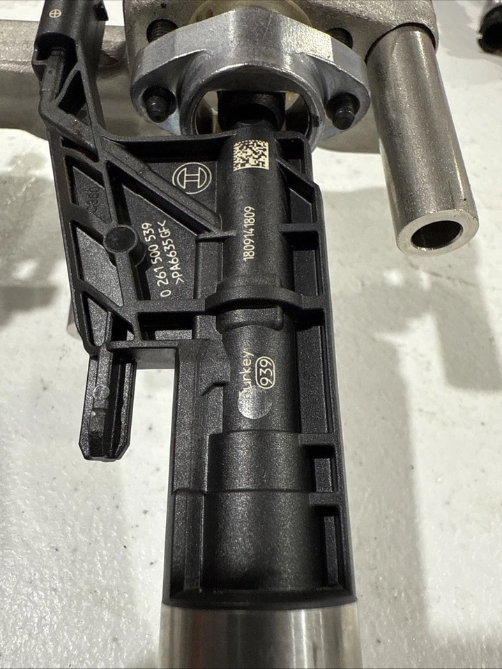 2019 Mini Cooper S F56 F55 F57 B46 B48 B58 燃油喷射器 13538625396 — 第 3/4 张图片