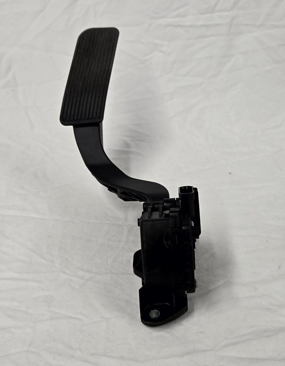 2011 Chevrolet Tahoe K1500 LT 5.3L Gas Pedal Assembly OEM | eBay