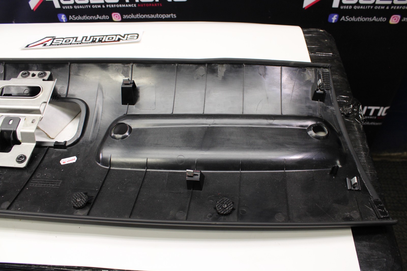 Lamborghini Huracan LP610 Roof Visor Trim Panel OEM Black Leather 4T0867512G QG8