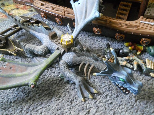Mega-Bloks big double set castle & pirate ship dragons, etc. Christmas gift - Picture 12 of 15