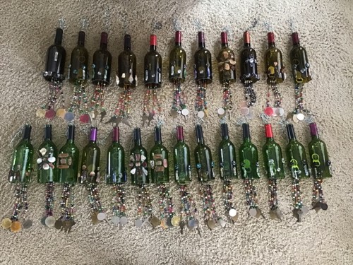 HANDMADE RECYCLED WINE BOTTLE WIND CHIMES - Picture 1 of 12