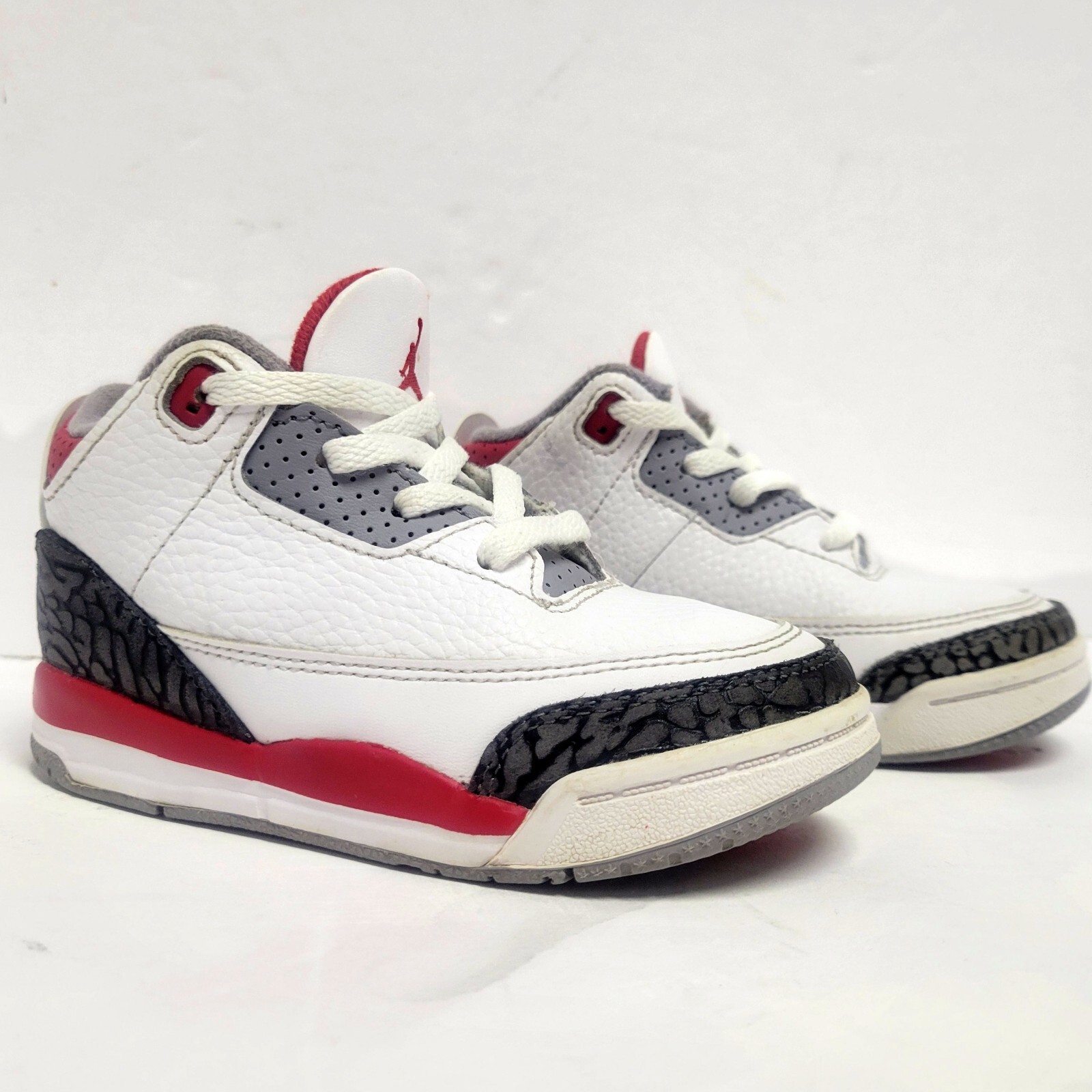 Nike Air Jordan 3 Retro Fire Red Size 10C Sneakers EUC DM0968-160