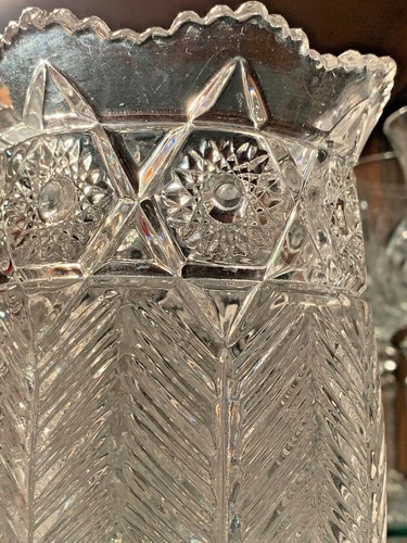 Rare Vintage Cut Glass Vase - Picture 5 of 8