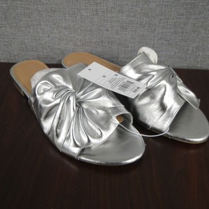 silver sandals size 10