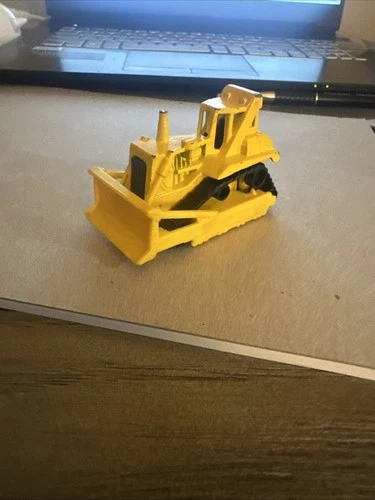 1991 Hot Wheels Bulldozer Yellow #146 Vintage CAT Construction Vehicle