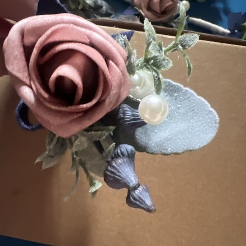 Ling's Moment Boutonnieres en Rosa Polvorienta y Azul Conjunto de 9 Bodas Fiesta - Imagen 4 de 15