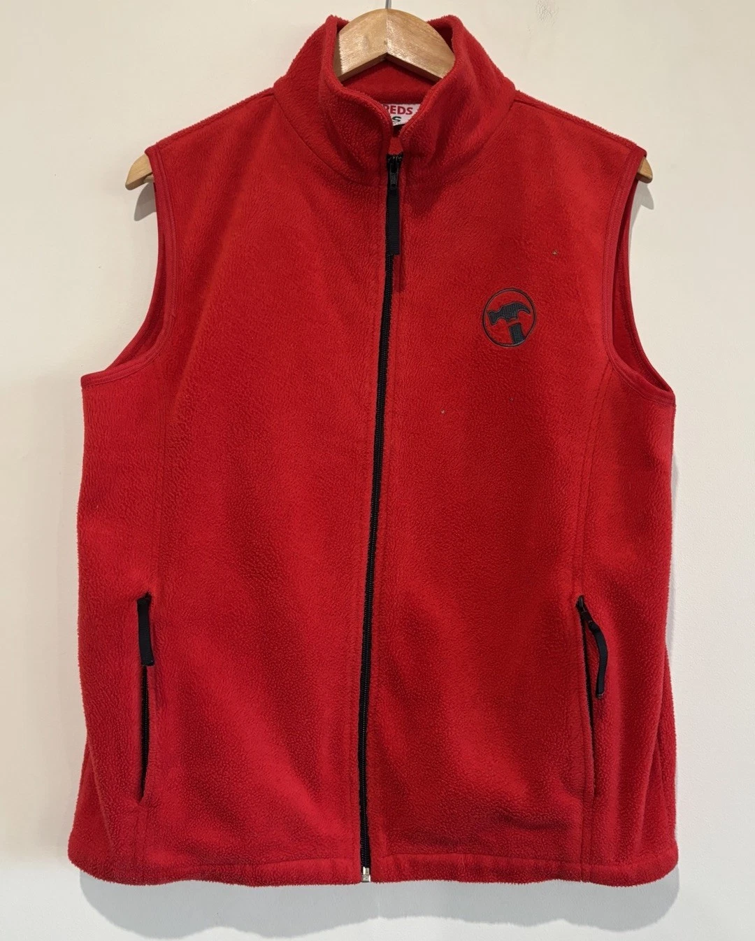 Bunnings Red Vest Size S Small Gilet Logo Hammerbarn Full Zip Pockets Employee